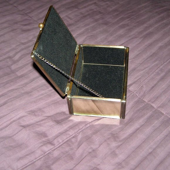 Keepsake Box GLAMOUR GIRL "California Vegetables" PIN UP 1950S vintage l… - Picture 5 of 10